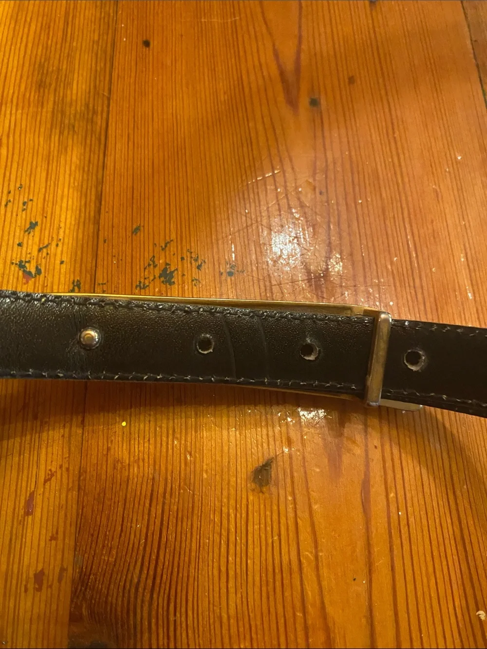 Vintage 70’s Yellow snakeskin Leather Women's Belt with Gold-Tone Buckle